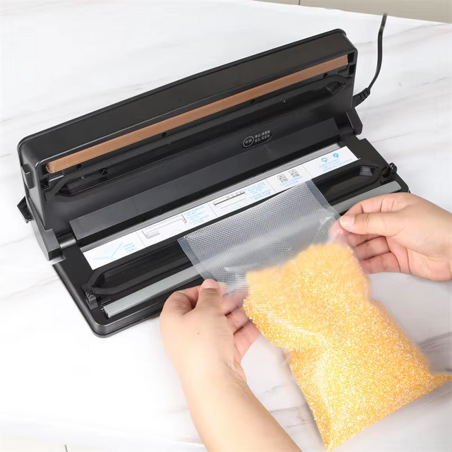 Vacuum Food Sealing Machine